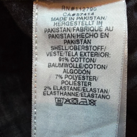 True Religion Women's Black Jeans. Size 29 - Picture 8 of 9